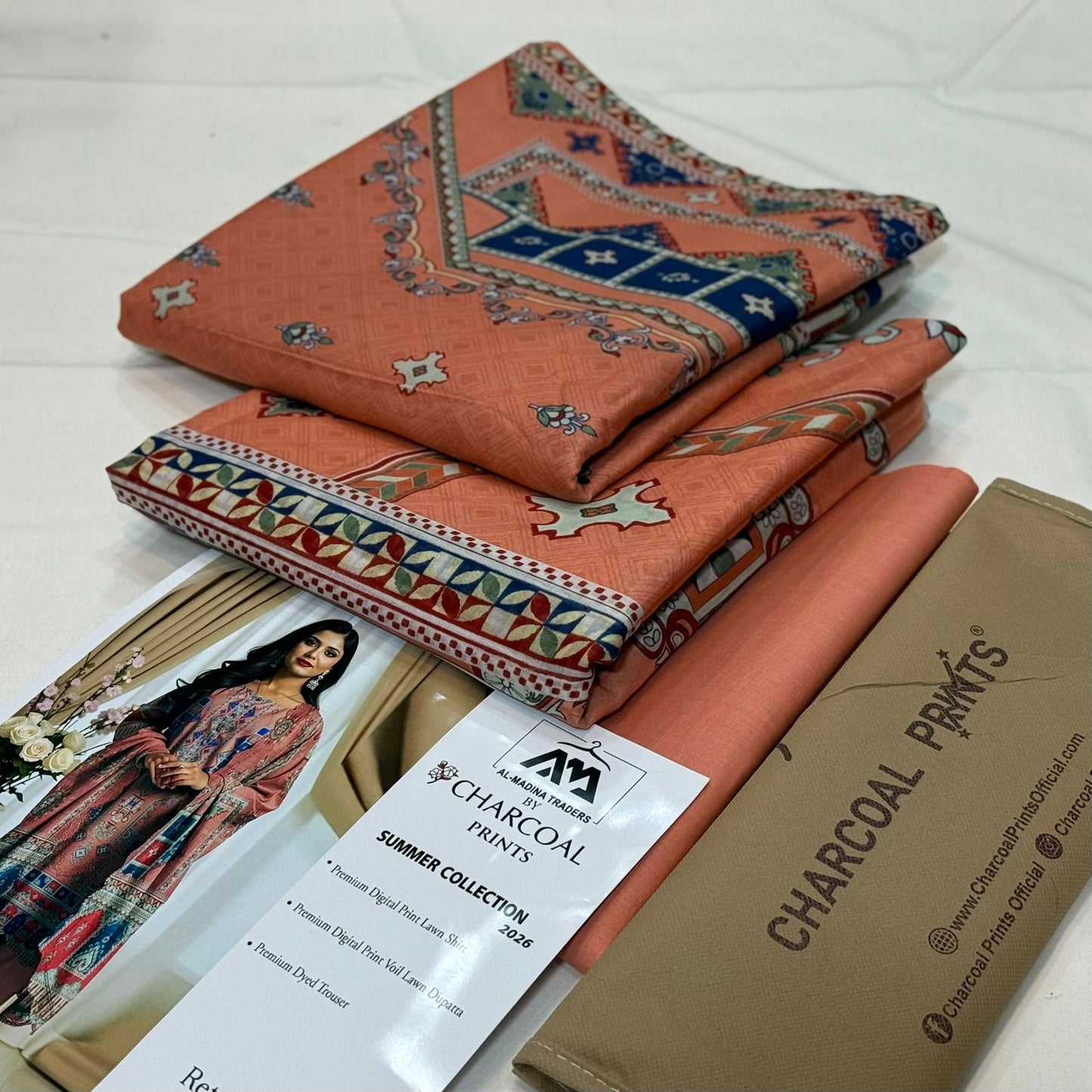 Diners By Charcoal Printed Lawn D-012