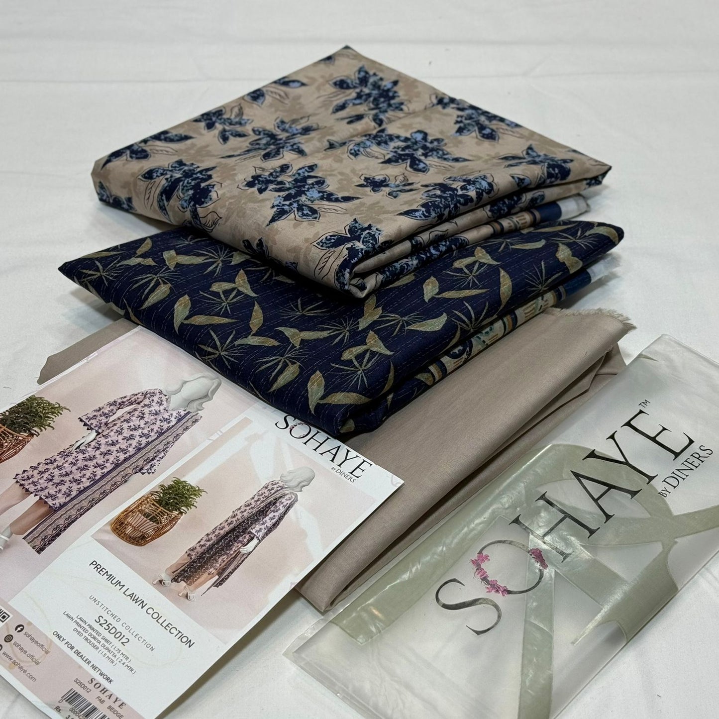 Sohaye By Diner's Lawn Printed 3Piece D-005