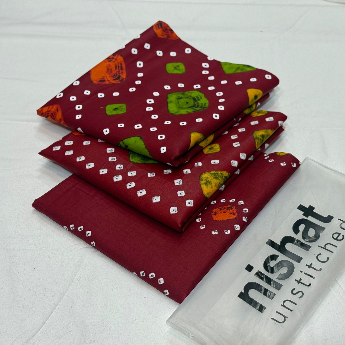 Nishat Printed Unstitched Lawn 3Piece D-018