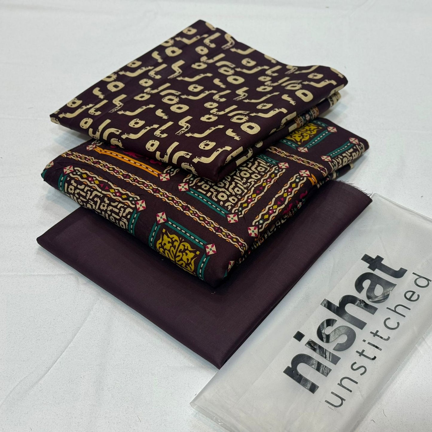 Nishat Printed Unstitched Lawn 3Piece D-023