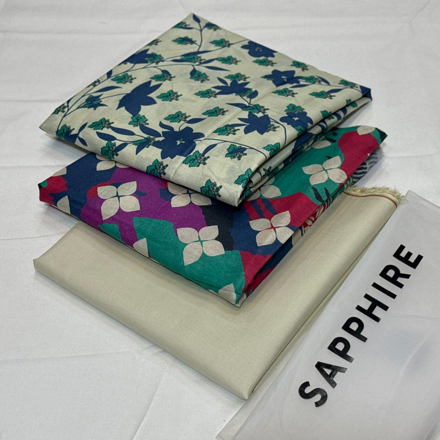 Sapphire Printed Lawn 3Piece D-003