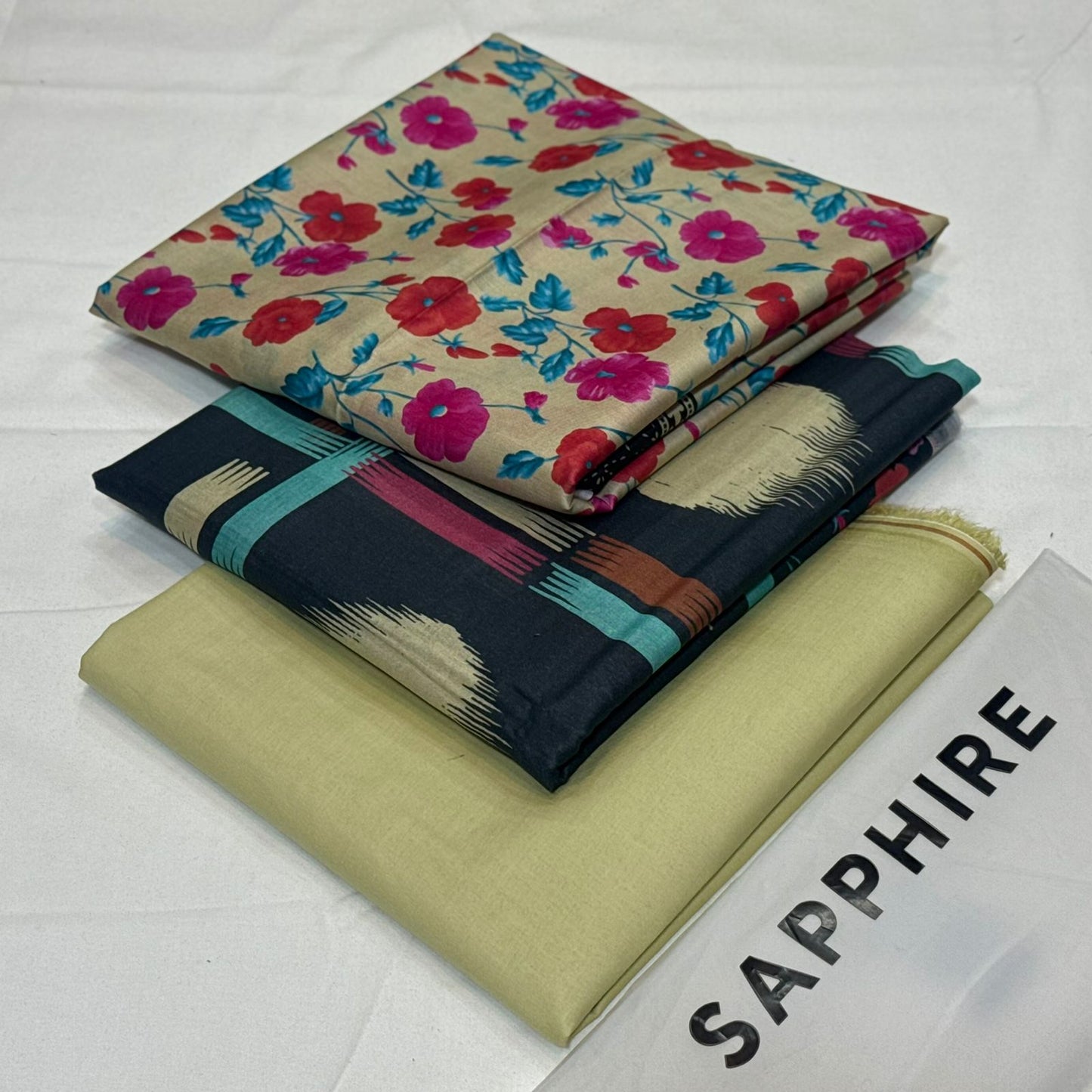 Sapphire Printed Lawn 3Piece D-016