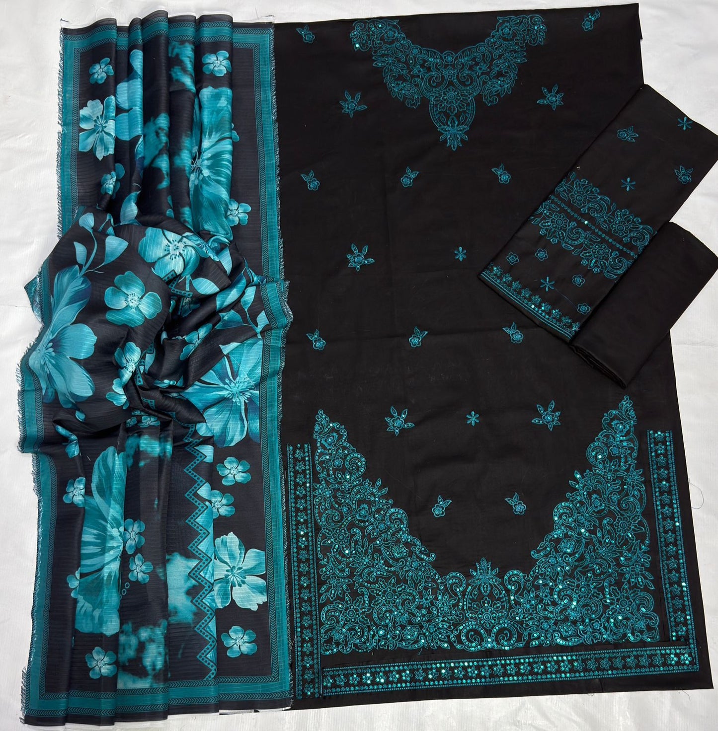 Farasha Embroidered 3piece