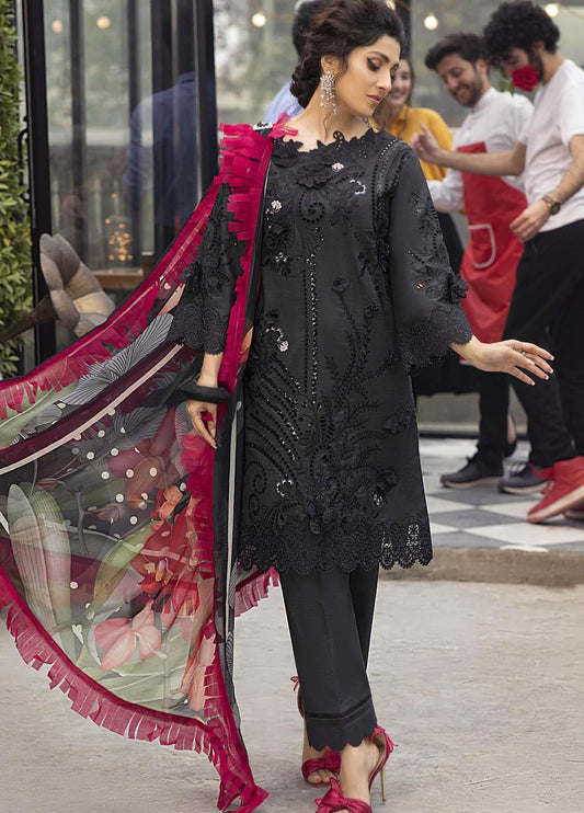 Mushq embroidered 3piece