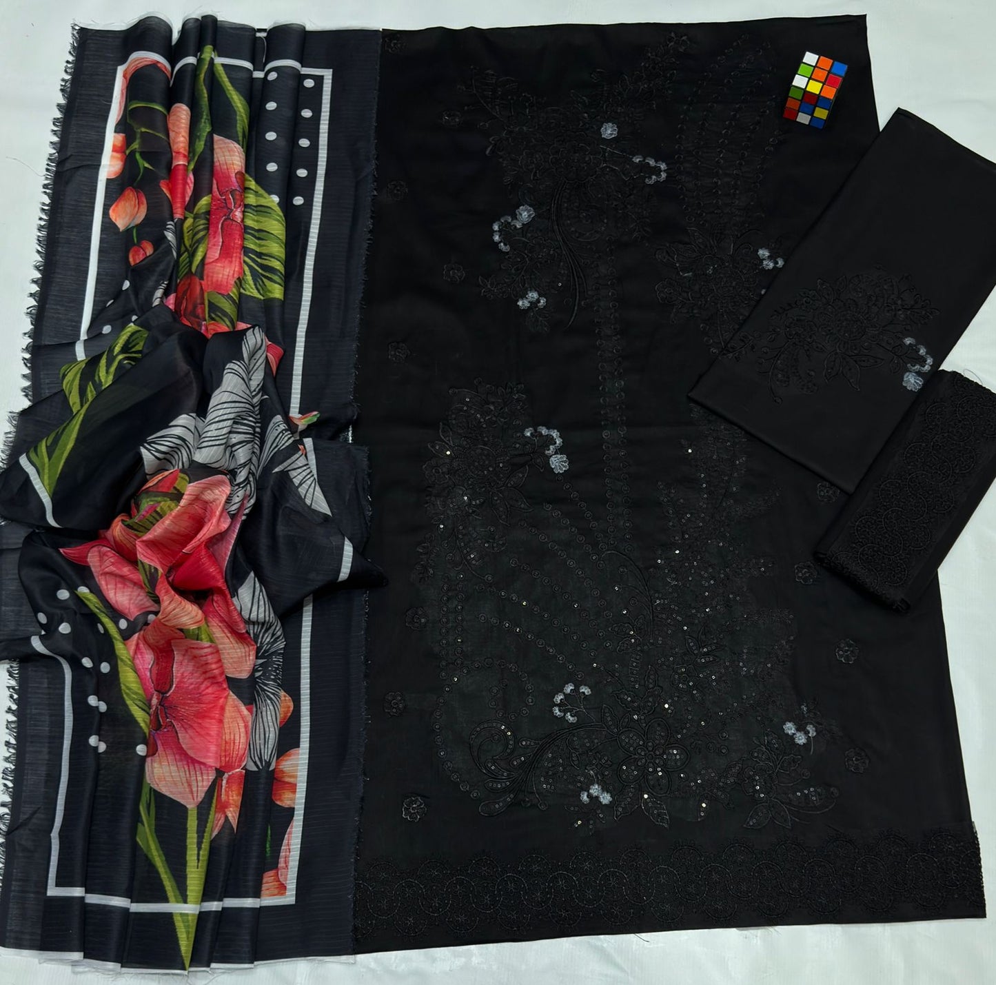 Mushq embroidered 3piece